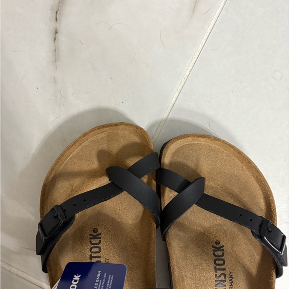New with tags Birkenstock Black Mayari Sandals size 37 (size 6- 6.5) - Picture 3 of 3